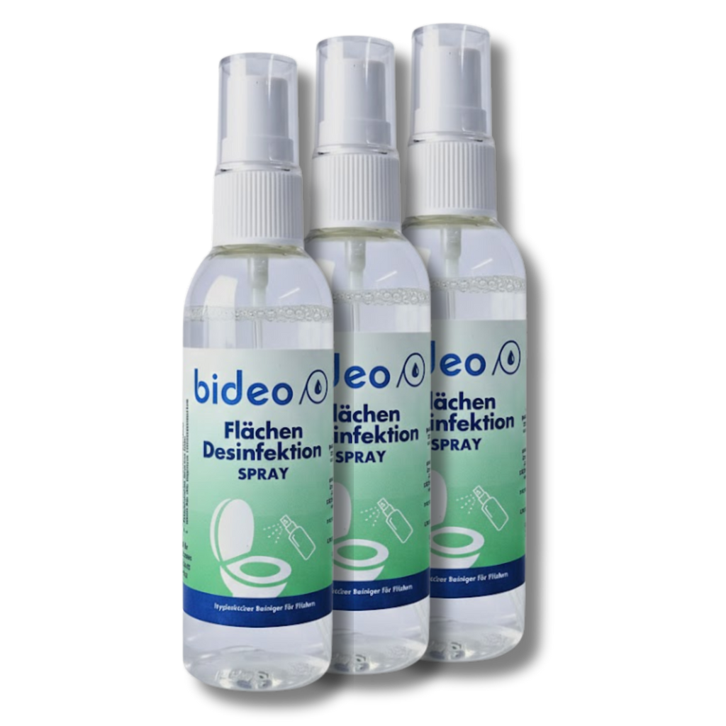drei Flaschen Flächendesinfektion